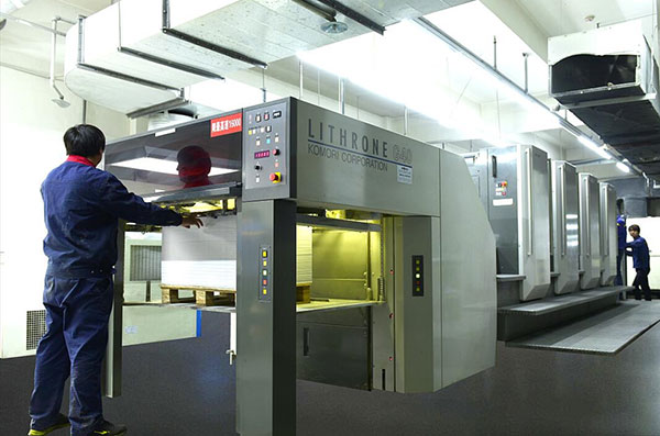 為什么不同批次印刷的包裝盒顏色有色差？